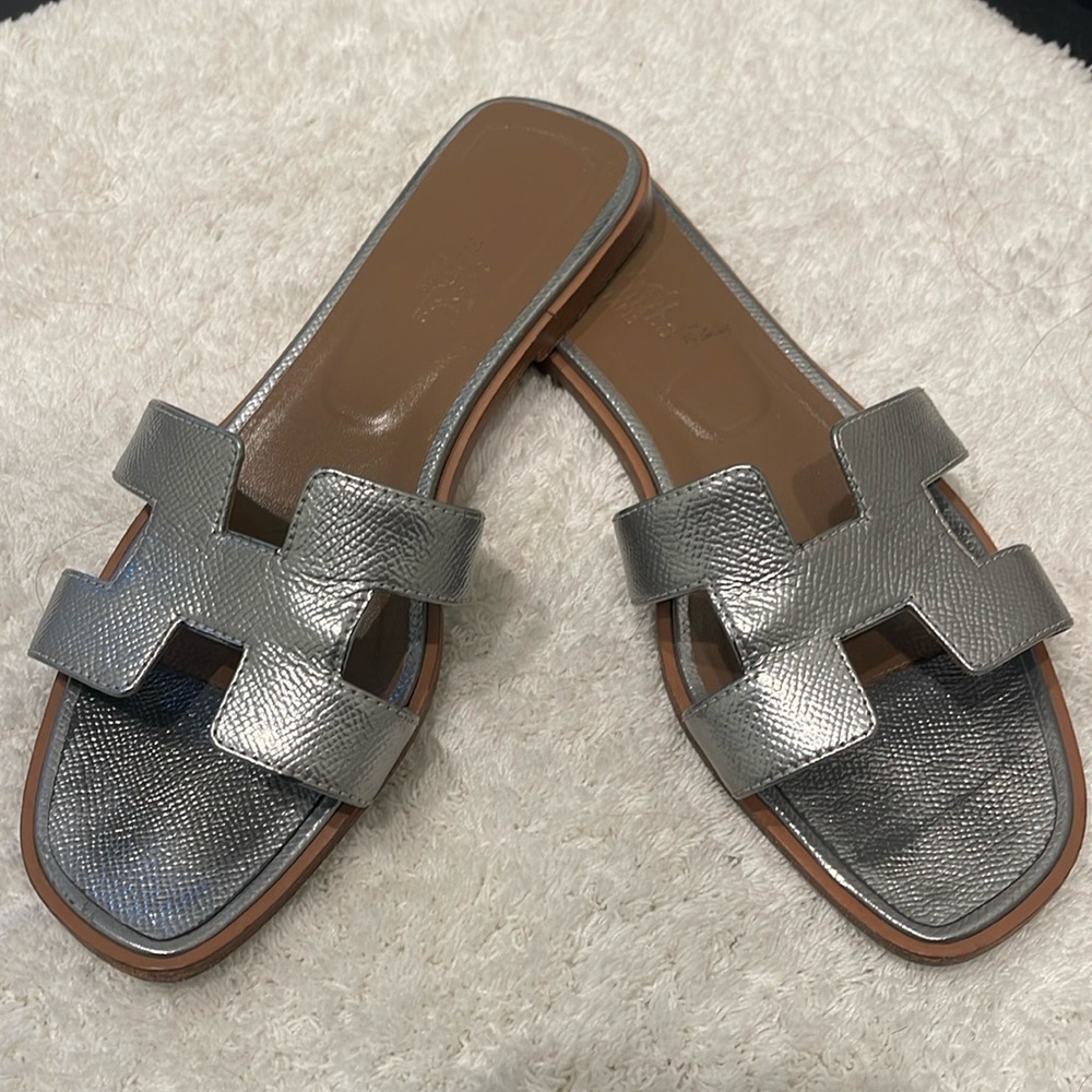 Hermes PEWTER Sandals